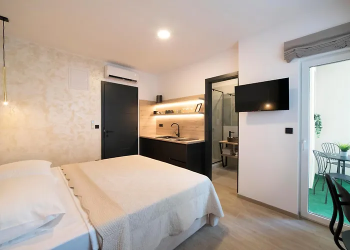 Evita Apartment