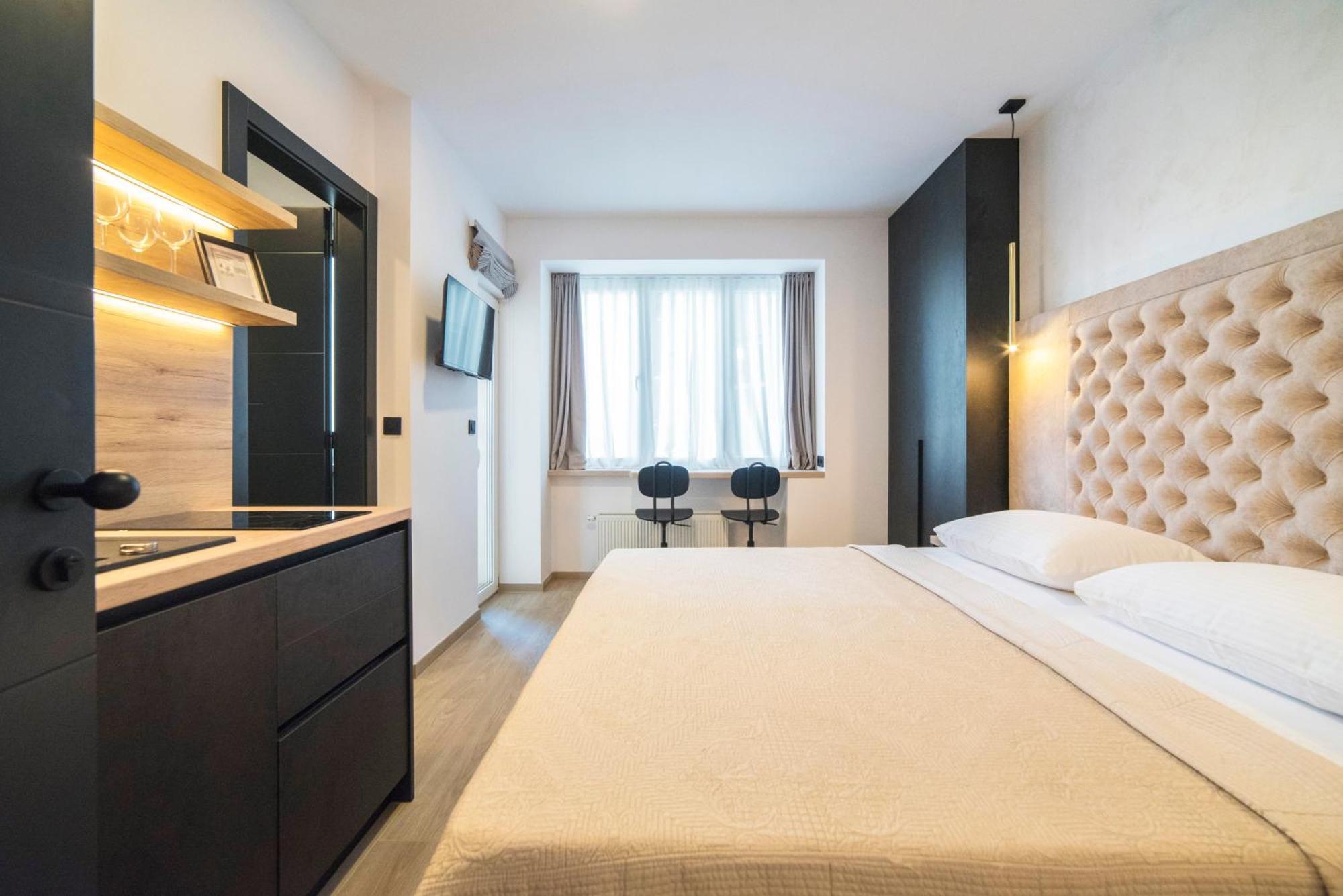 Evita Apartment *